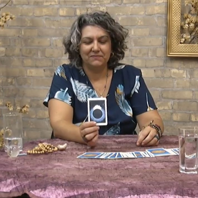 Atendimentos terapêuticos personalizados com abordagem integrativa: Baralho Lenormand, Oráculo, Jogo do Amor, Constelação Sistêmica, Florais de Bach, ThetaHealing e Cafeomancia. Cada sessão é conduzida com escuta sensível, profundo respeito e conexão espiritual, oferecendo clareza, equilíbrio emocional e expansão da consciência. Ideal para quem busca respostas, alívio de bloqueios, fortalecimento pessoal e reconexão com seu propósito. Atendimentos online e presenciais com sigilo, acolhimento e cuidado verdadeiro.